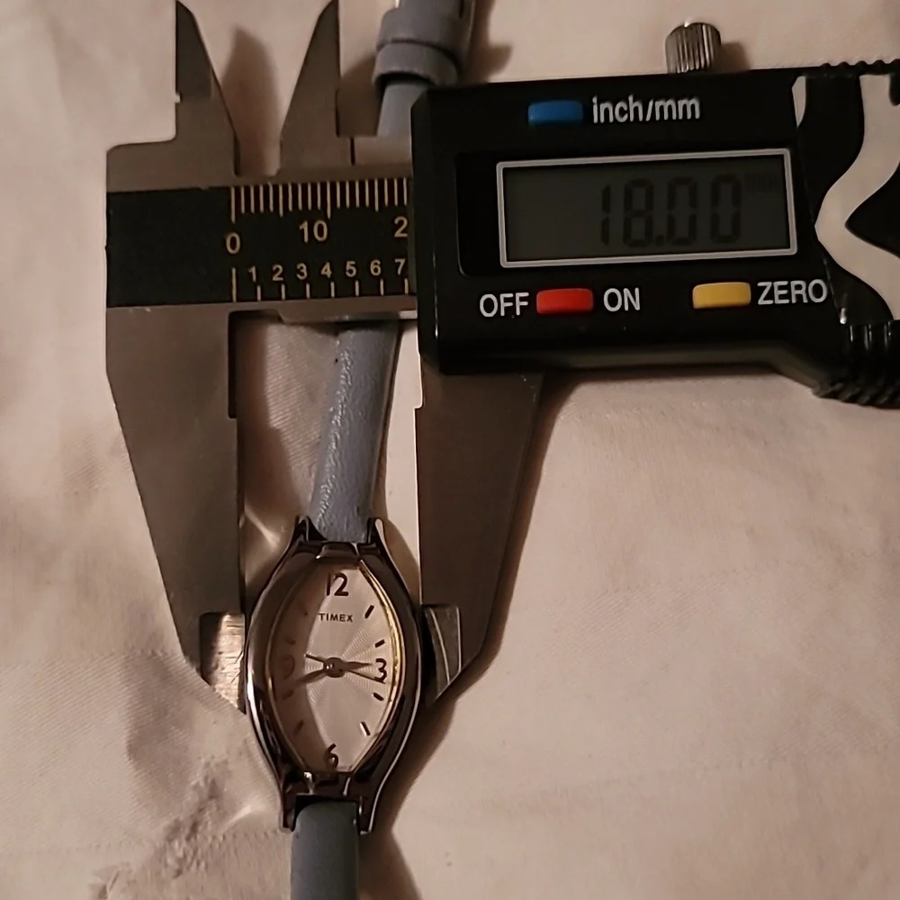 Timex Wrist‎ Watch Wedgewood Blue Leather Band Silver Case New Battery